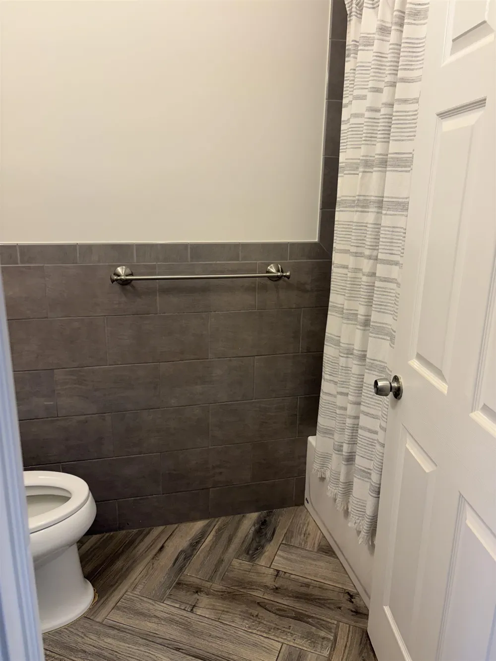 32 SOUTH ST Jersey City, NJ 07307