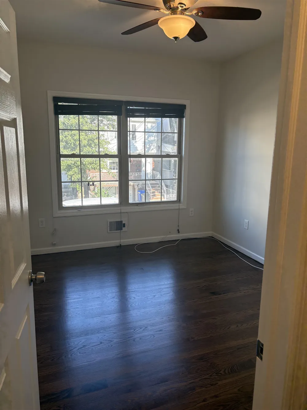32 SOUTH ST Jersey City, NJ 07307