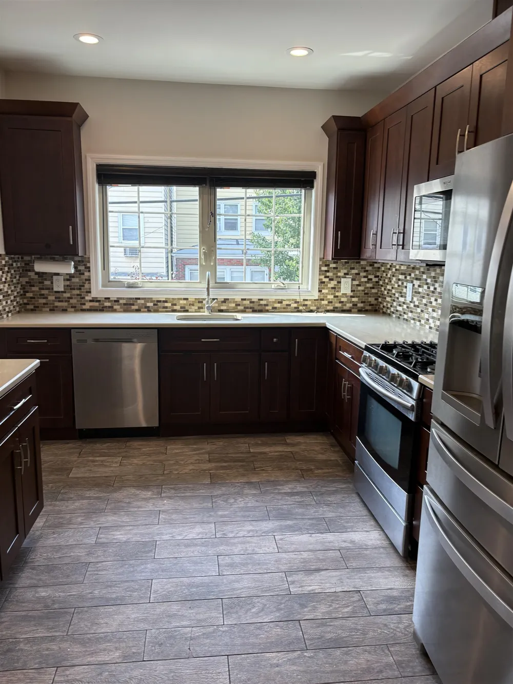 32 SOUTH ST Jersey City, NJ 07307