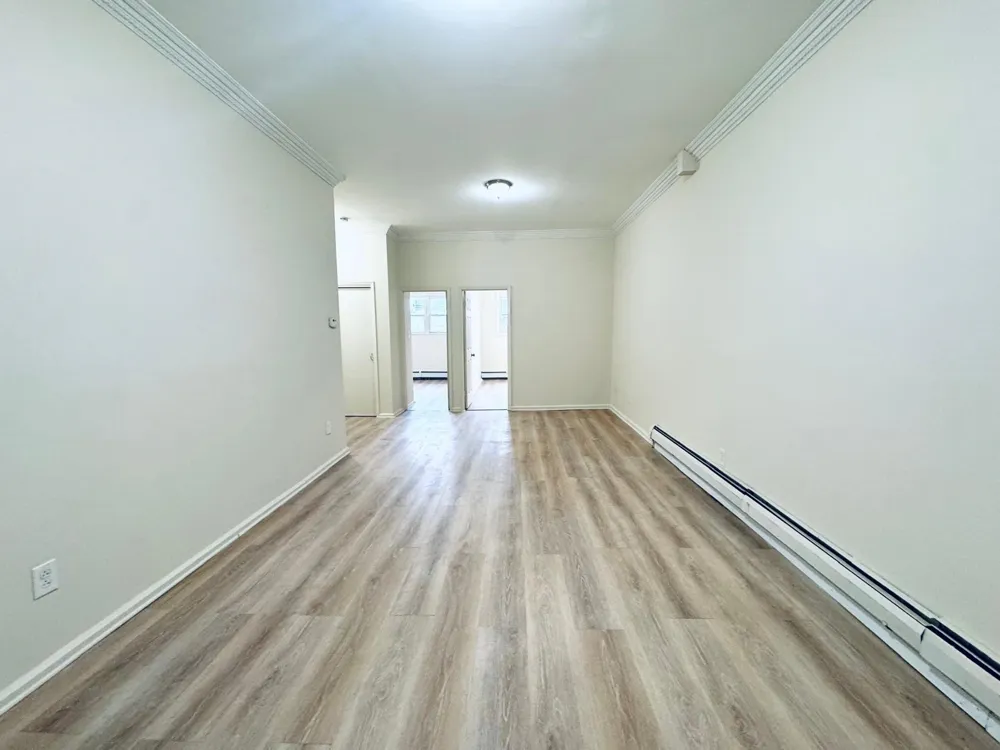 33 ORCHARD ST Jersey City, NJ 07306
