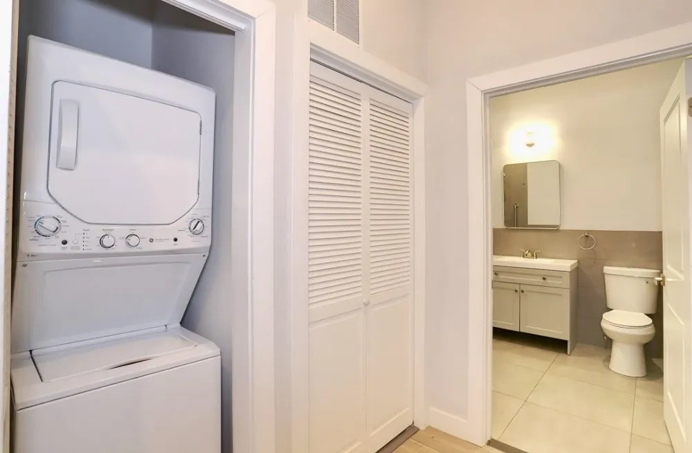 502 BROADWAY Bayonne, NJ 07002