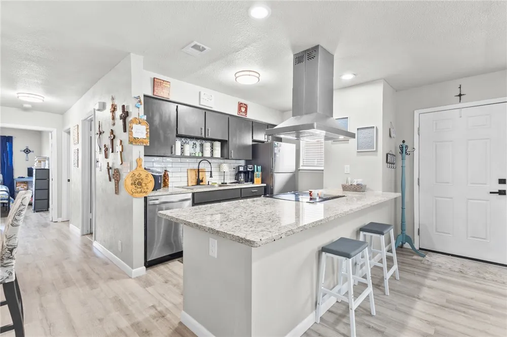 6107 Hidden Cove #4 Corpus Christi, TX 78412