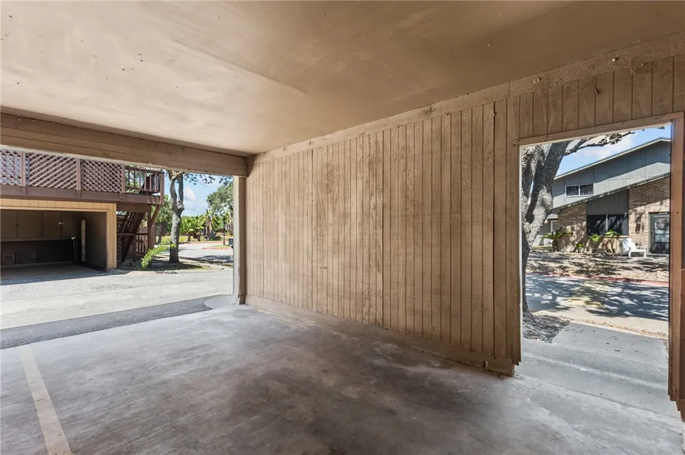 6107 Hidden Cove #4 Corpus Christi, TX 78412