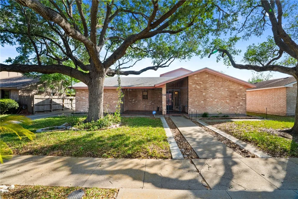6317 Sault Drive Corpus Christi, TX 78414