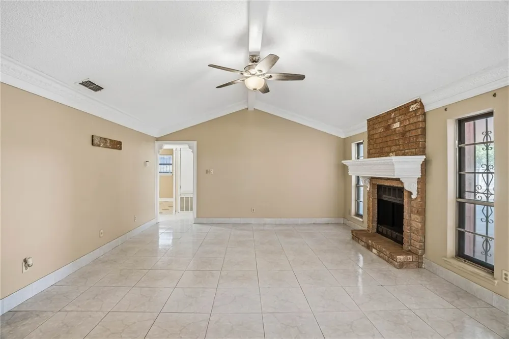 6317 Sault Drive Corpus Christi, TX 78414