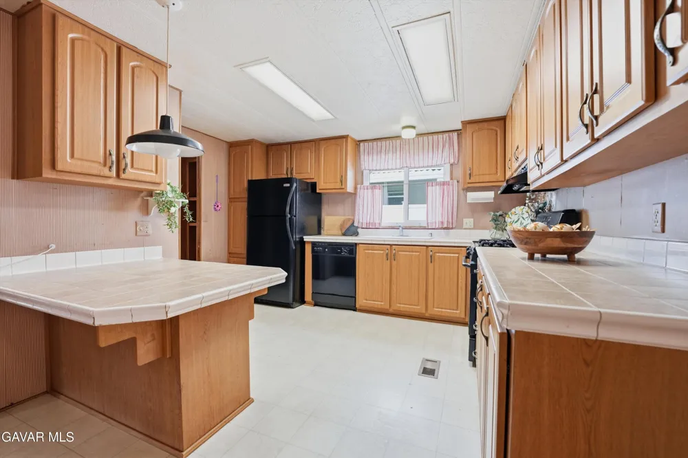 2501 Sierra Highway #Spc 149 Acton, CA 93510