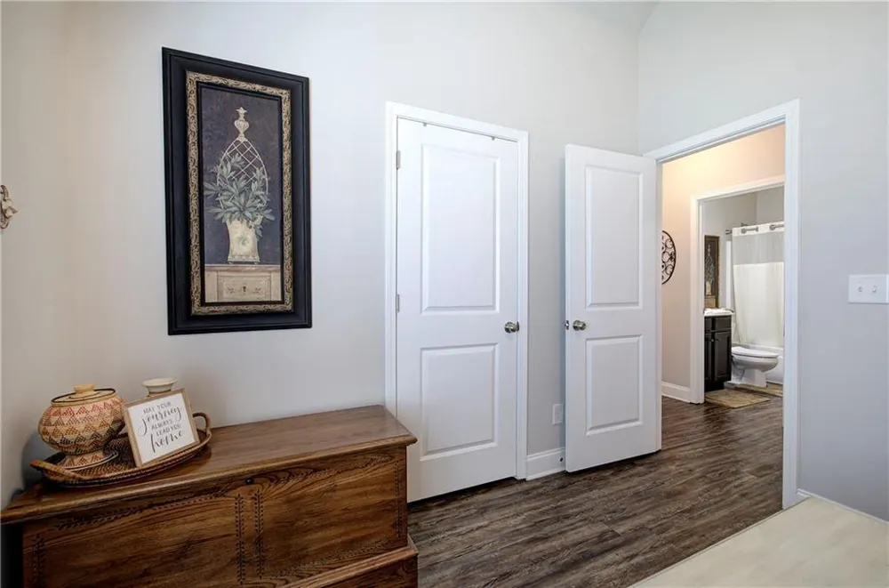 26 Blarneystone Way Adairsville, GA 30103