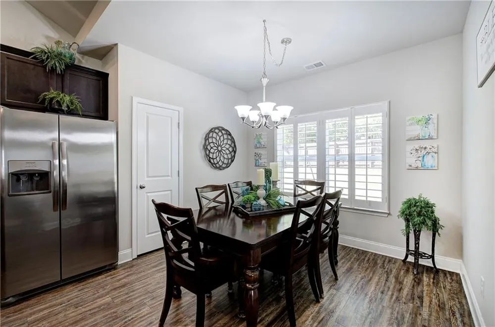 26 Blarneystone Way Adairsville, GA 30103
