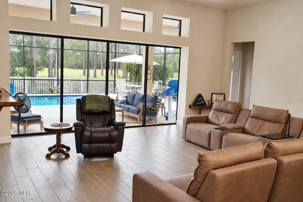 21 Edison Lane Palm Coast, FL 32164