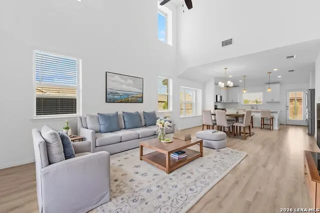 1994 Flametree New Braunfels, TX 78132