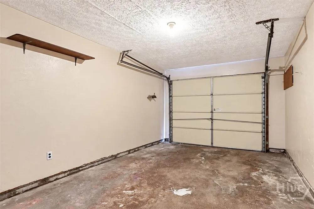 1513 Stillwood Drive Savannah, GA 31419