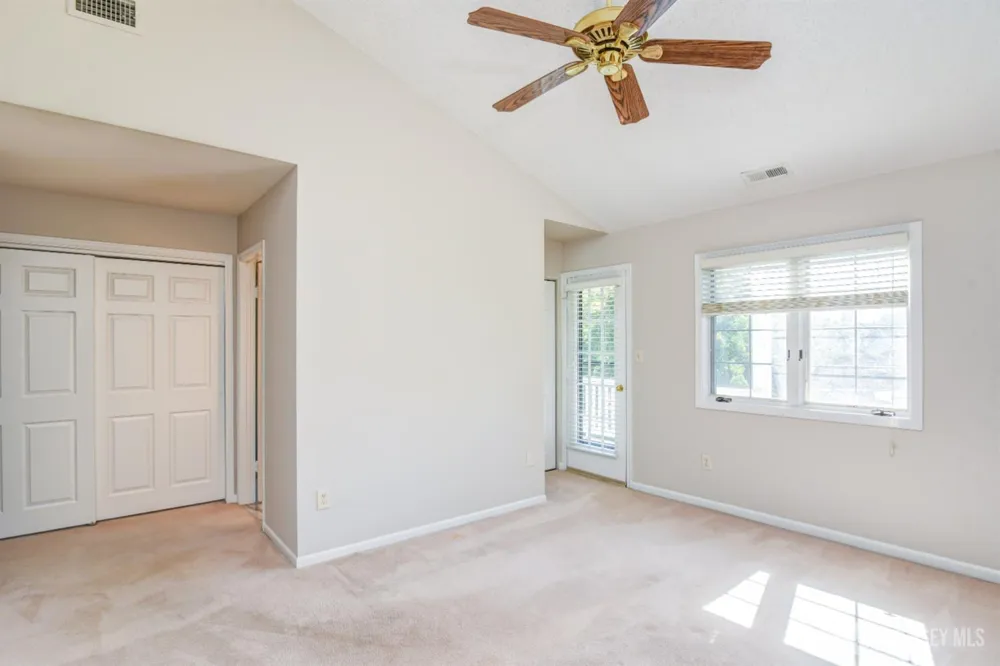 3 Rutland Lane #i Monroe, NJ 08831