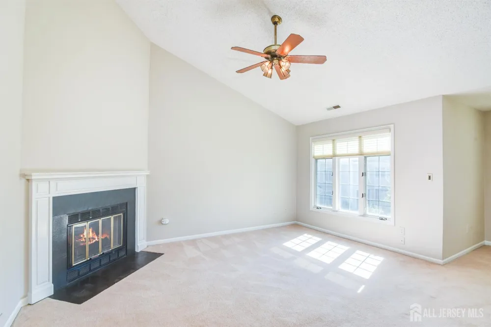 3 Rutland Lane #i Monroe, NJ 08831