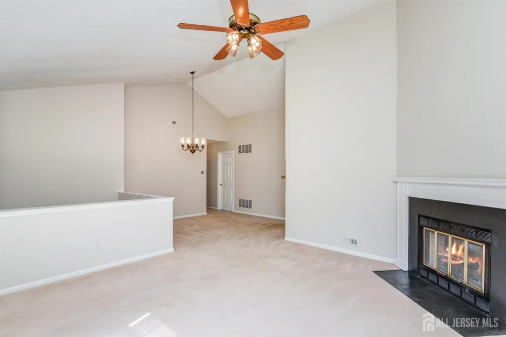 3 Rutland Lane #i Monroe, NJ 08831