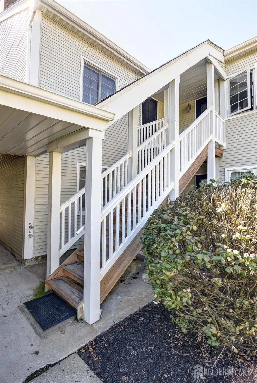 3 Rutland Lane #i Monroe, NJ 08831