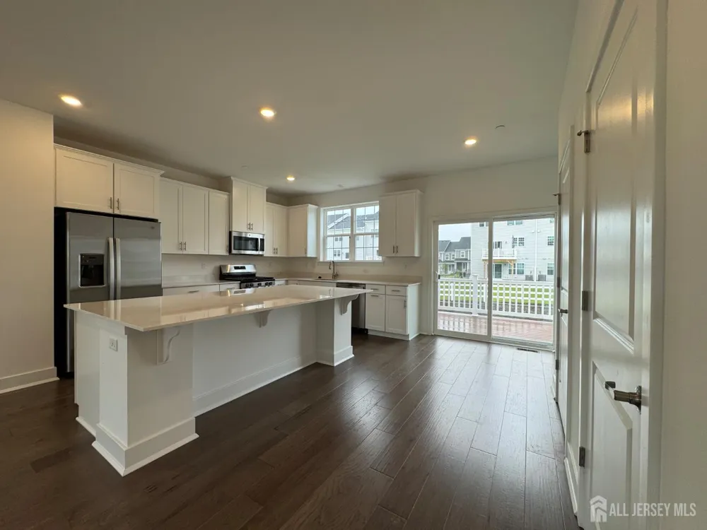 71 Eastwood Terrace East Hanover, NJ 07936
