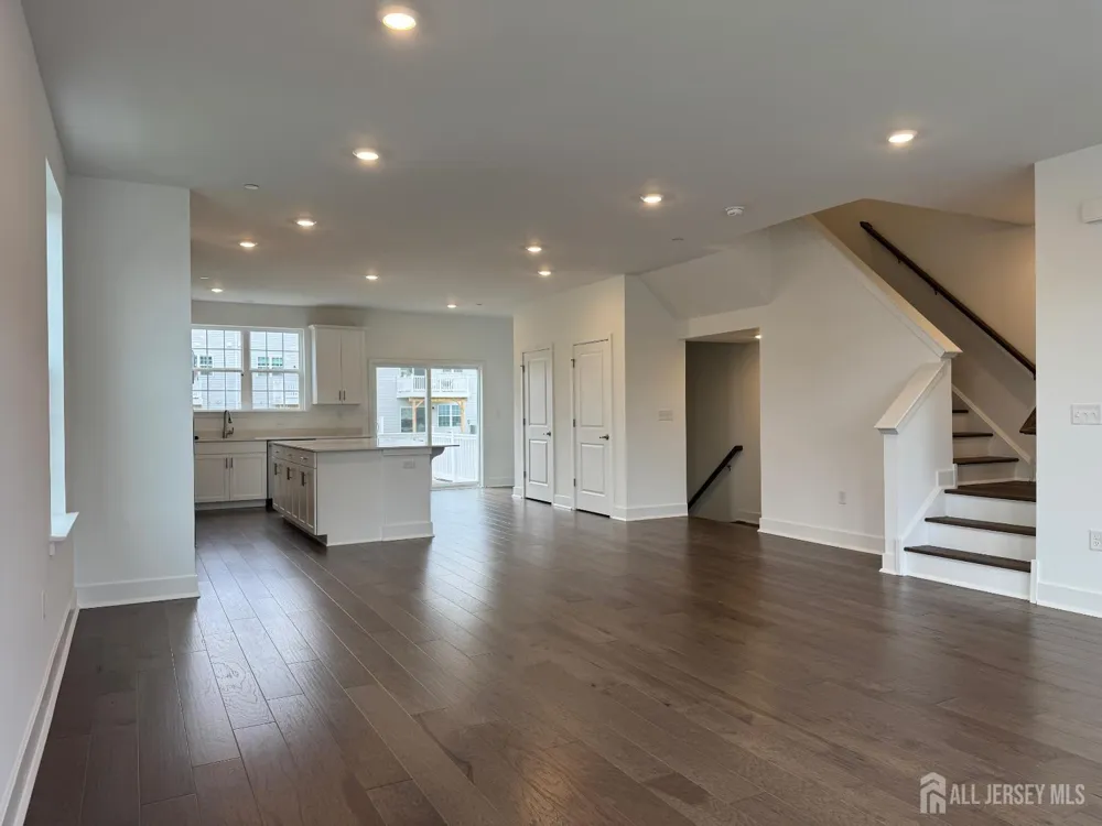 71 Eastwood Terrace East Hanover, NJ 07936