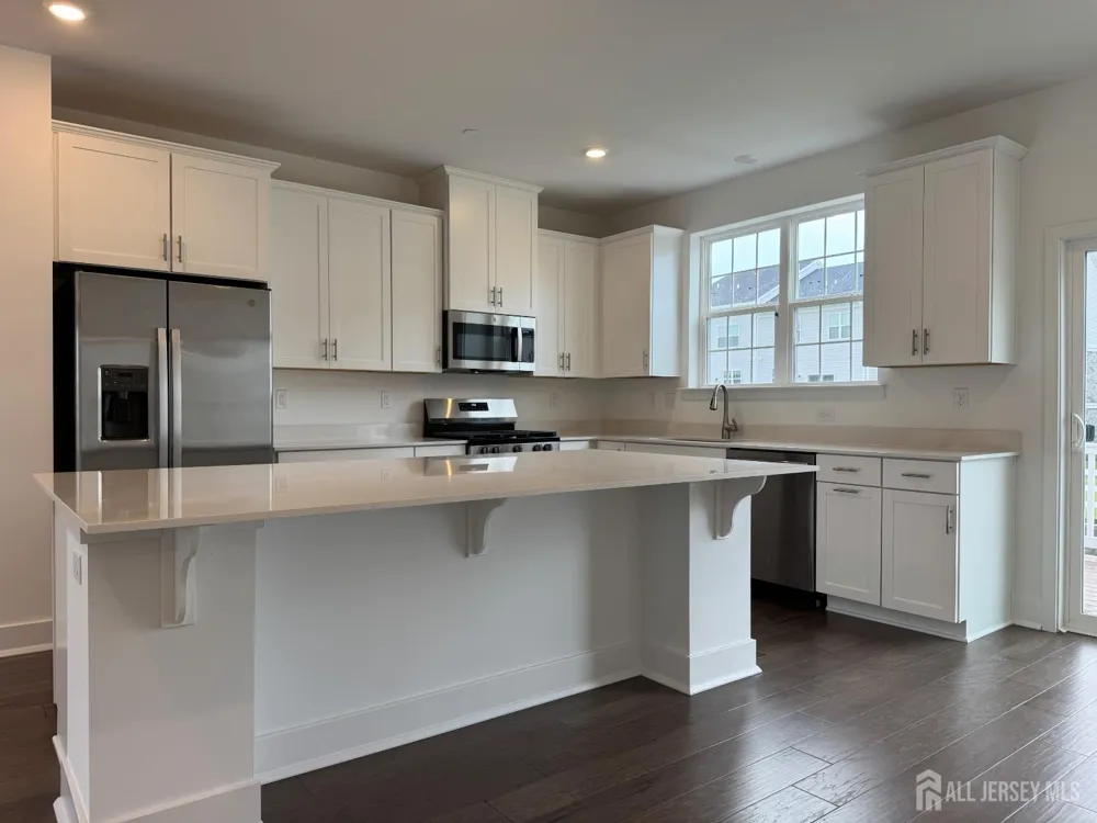 71 Eastwood Terrace East Hanover, NJ 07936