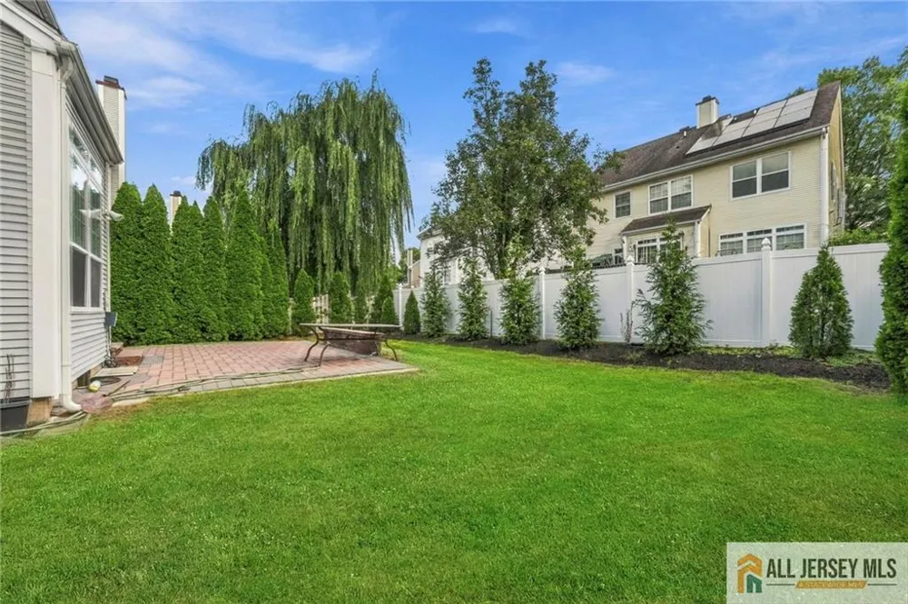 22 Stanford Drive South Brunswick, NJ 08824