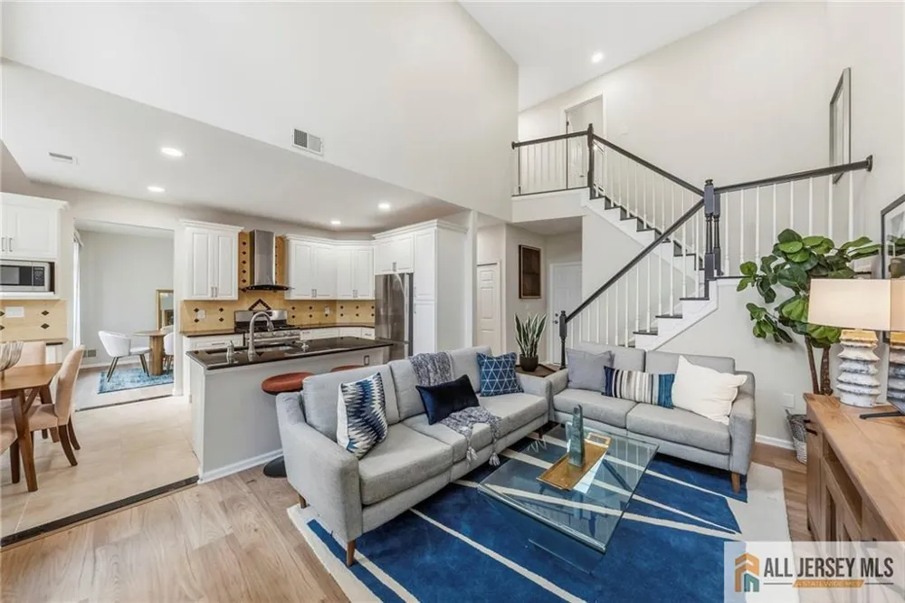 22 Stanford Drive South Brunswick, NJ 08824