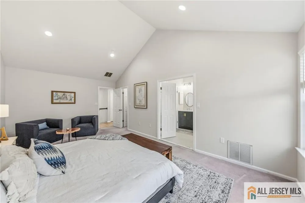 22 Stanford Drive South Brunswick, NJ 08824