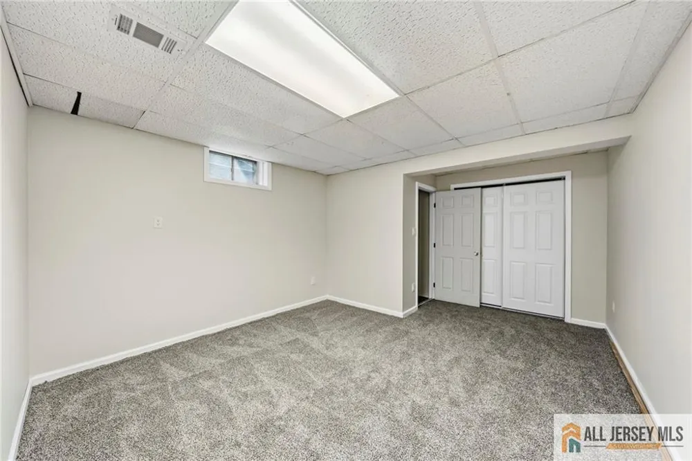 22 Stanford Drive South Brunswick, NJ 08824