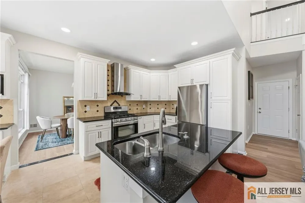 22 Stanford Drive South Brunswick, NJ 08824