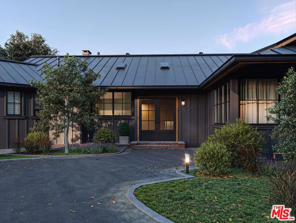 9595 Lime Orchard Road Beverly Hills, CA 90210
