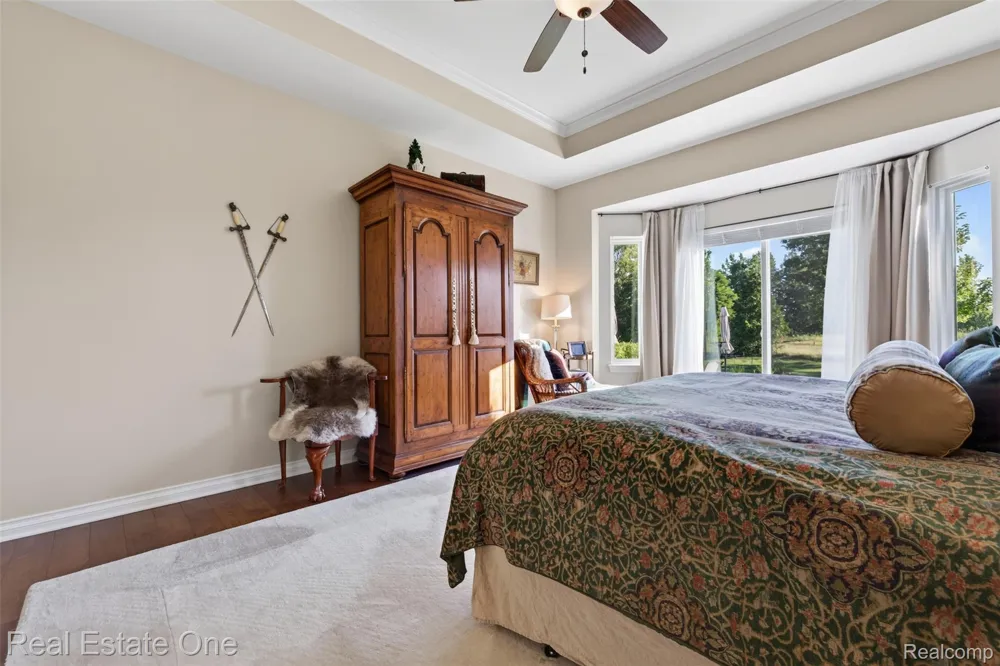 1537 Glass Lake Circle Oxford Charter Township, MI 48371