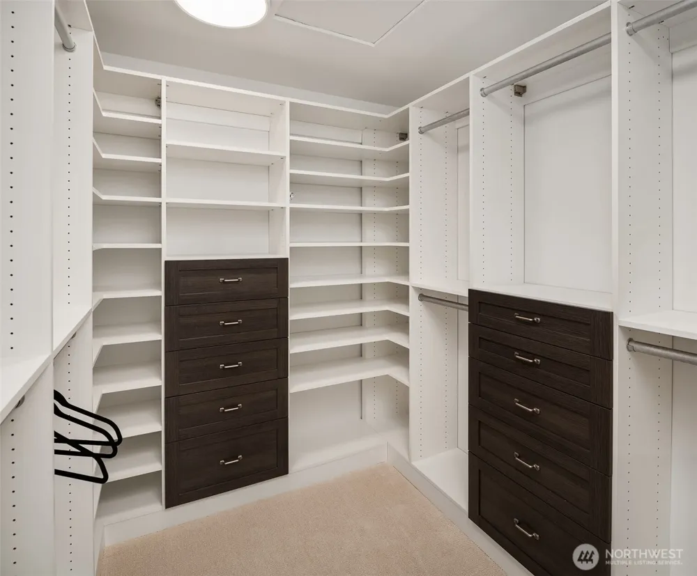 10414 SE 13th Street Bellevue, WA 98004