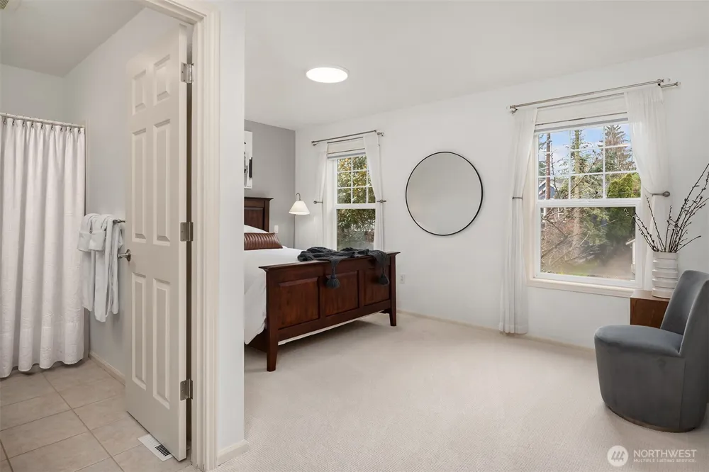 10414 SE 13th Street Bellevue, WA 98004