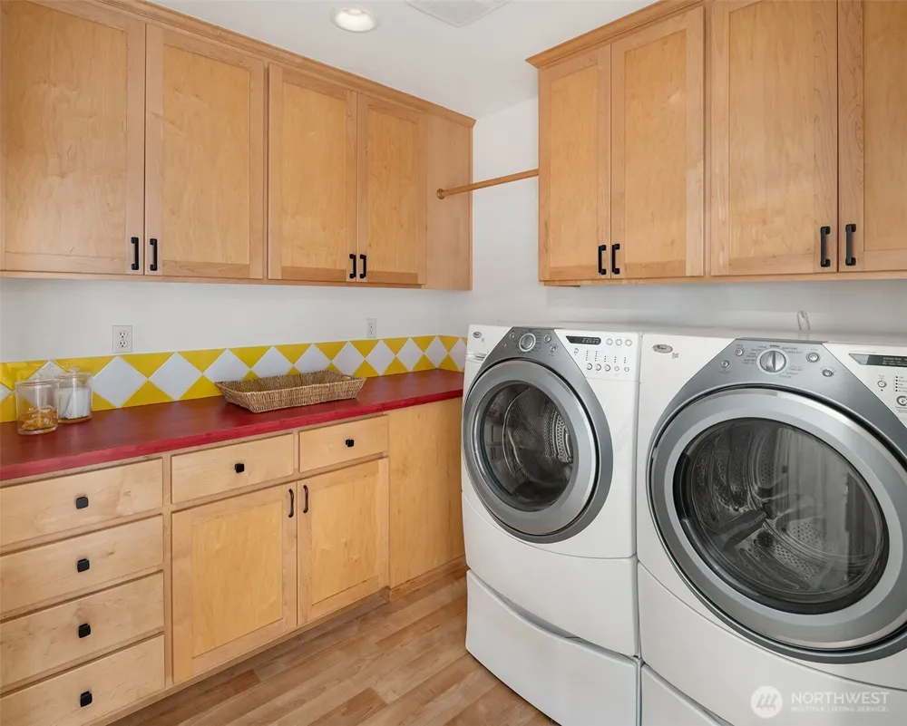 10414 SE 13th Street Bellevue, WA 98004