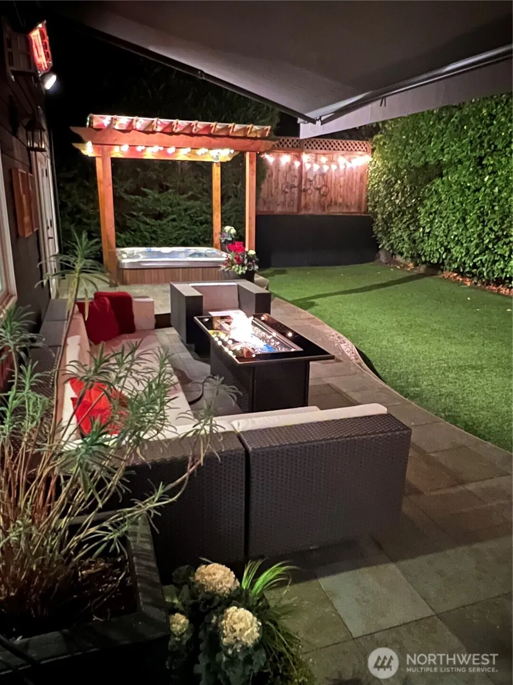 10414 SE 13th Street Bellevue, WA 98004
