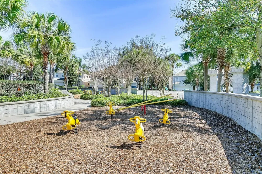 7650 COMROW STREET #105 Kissimmee, FL 34747