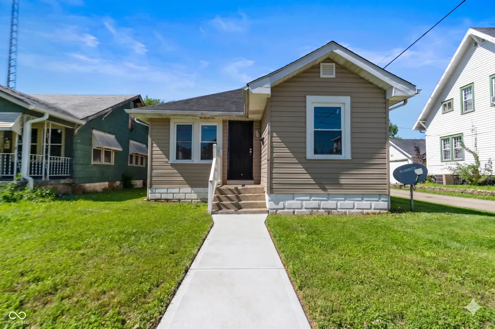 618 W 22nd Street Anderson, IN 46016