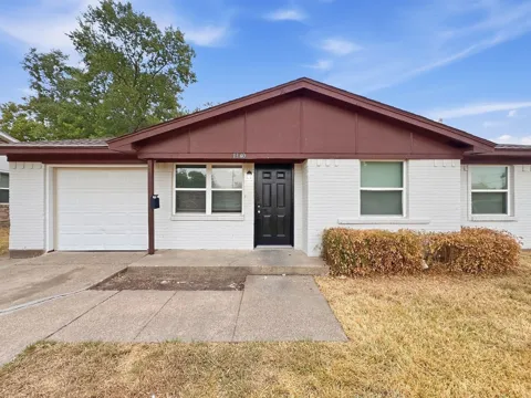 1340 E Park Drive