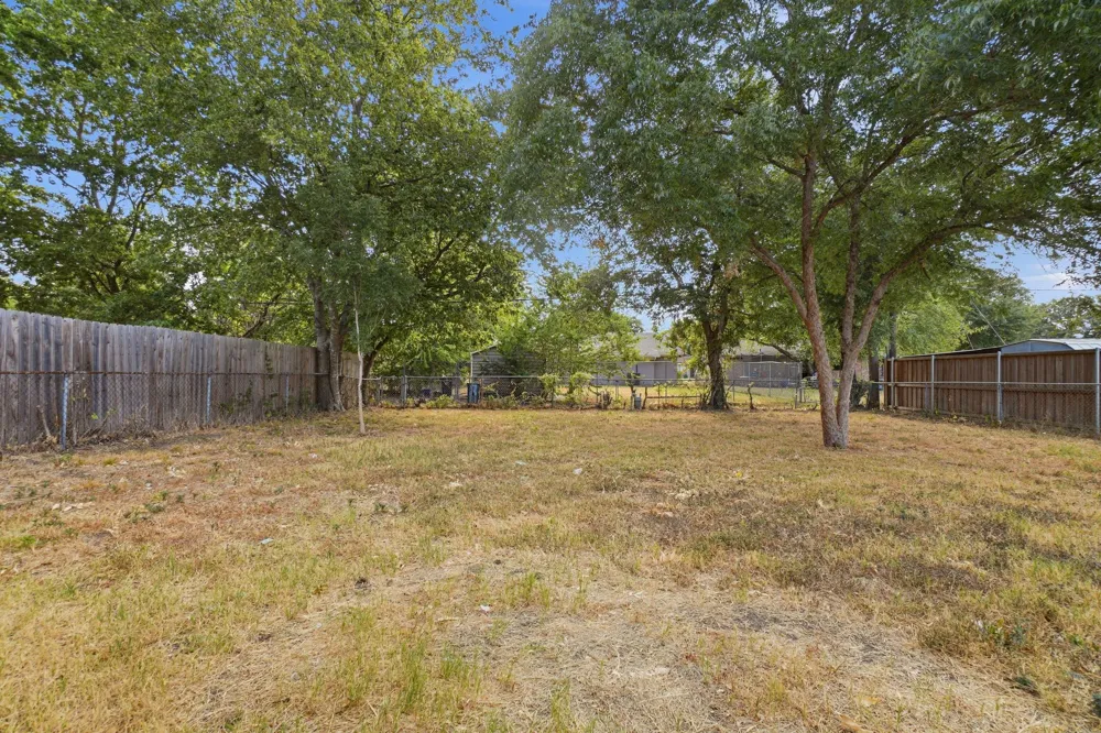 1340 E Park Drive Mesquite, TX 75149