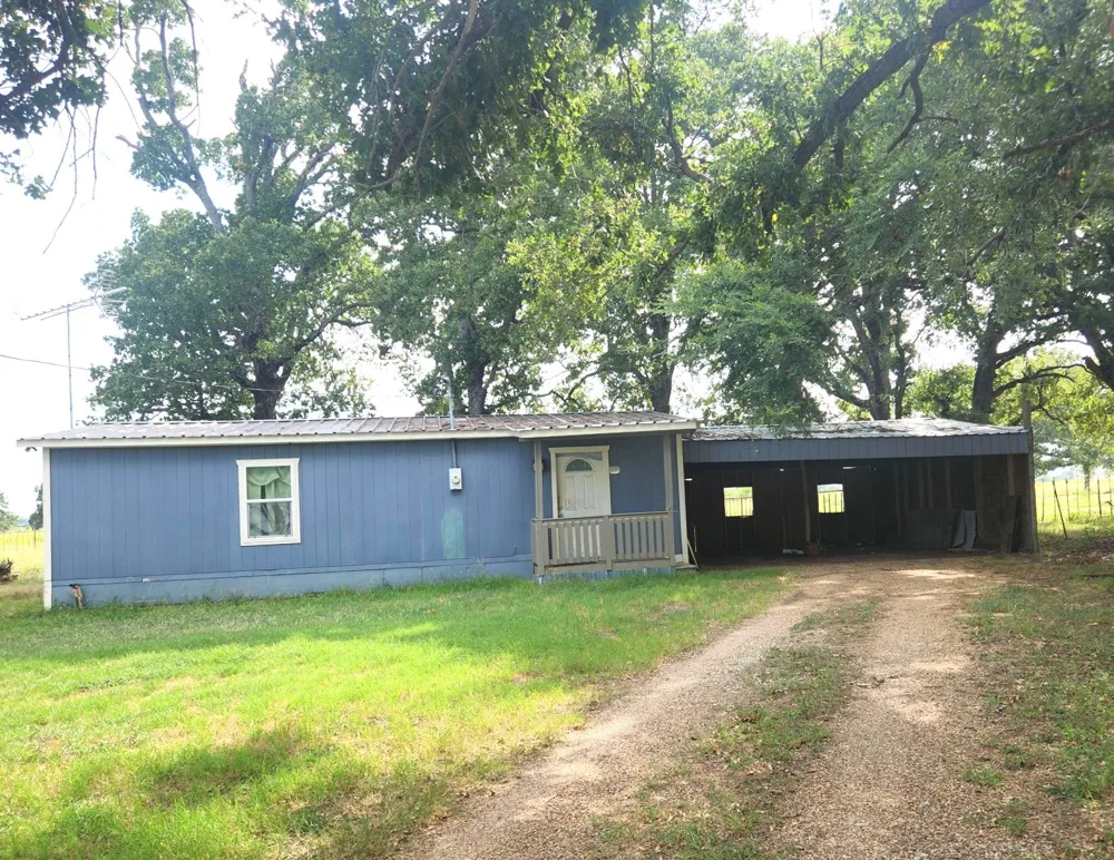 1369 Vz County Road 3210 Wills Point, TX 75169