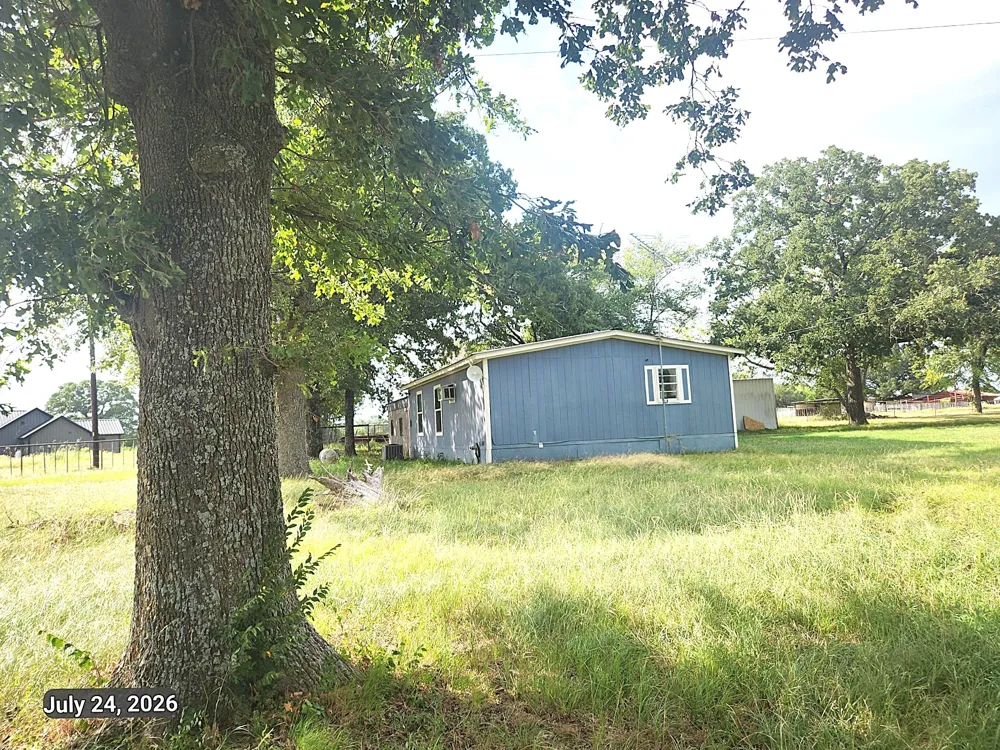 1369 Vz County Road 3210 Wills Point, TX 75169