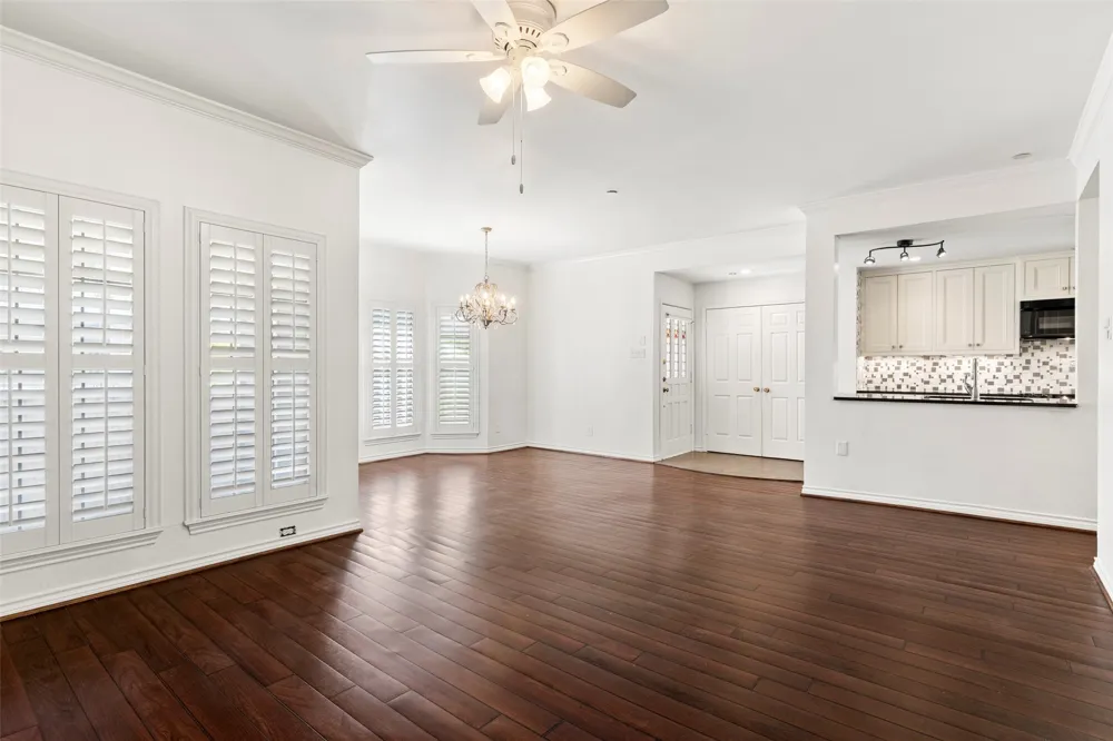 8610 Turtle Creek Boulevard #208 Dallas, TX 75225