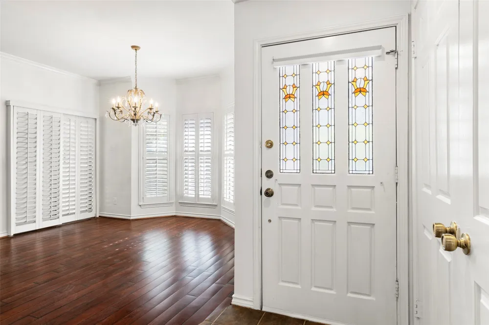 8610 Turtle Creek Boulevard #208 Dallas, TX 75225