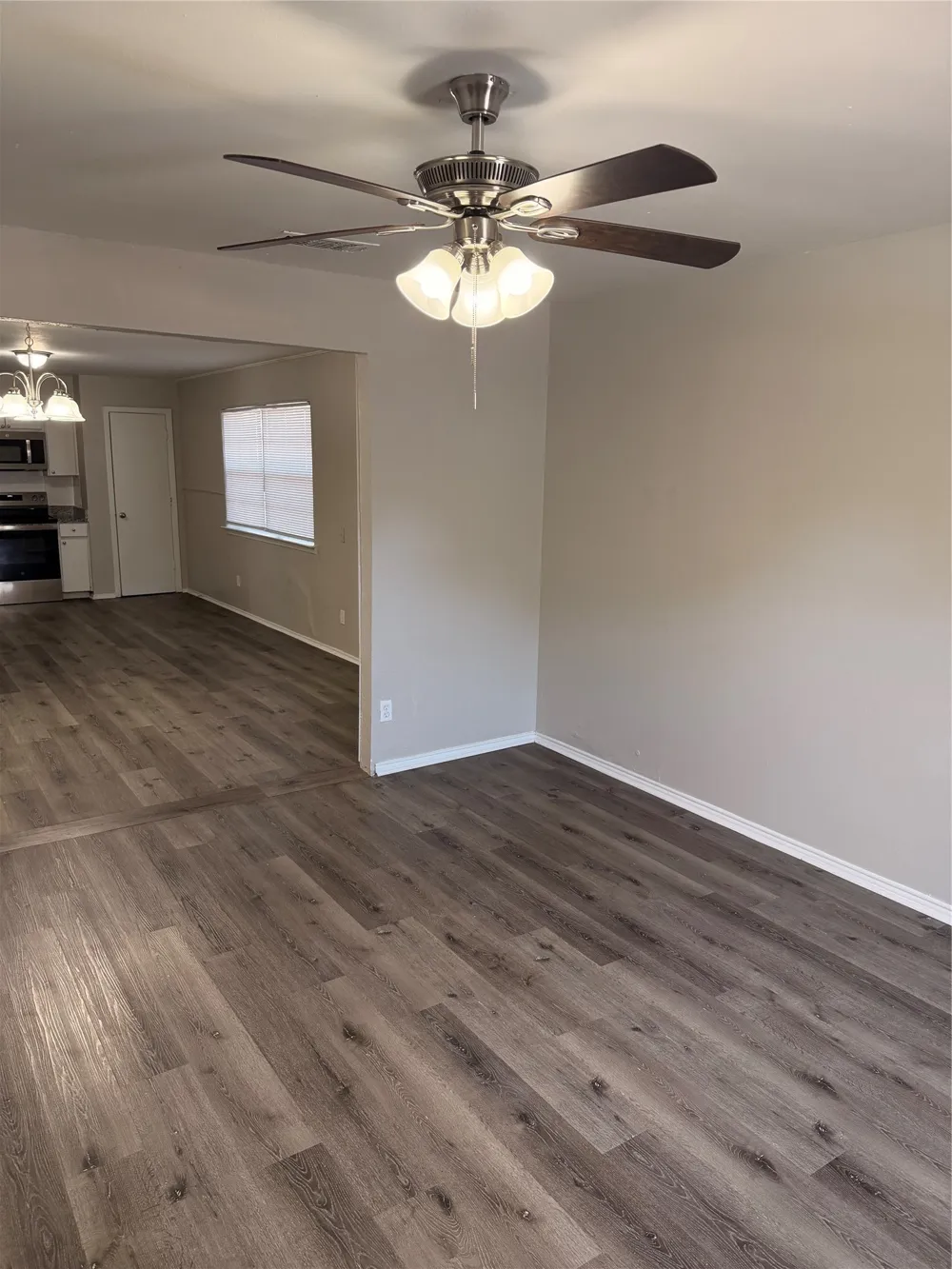 2510 S Fielder Road Arlington, TX 76015