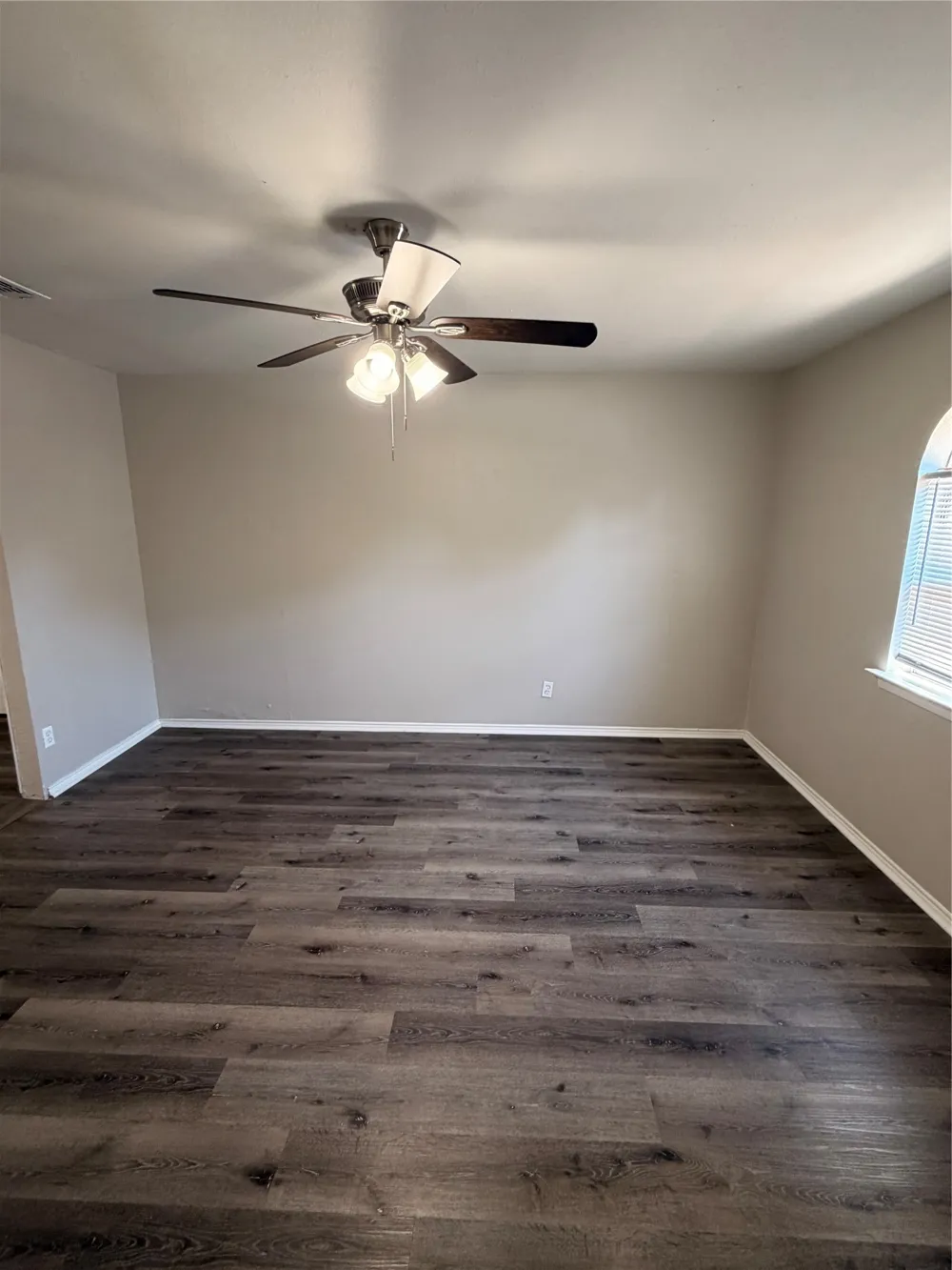 2510 S Fielder Road Arlington, TX 76015