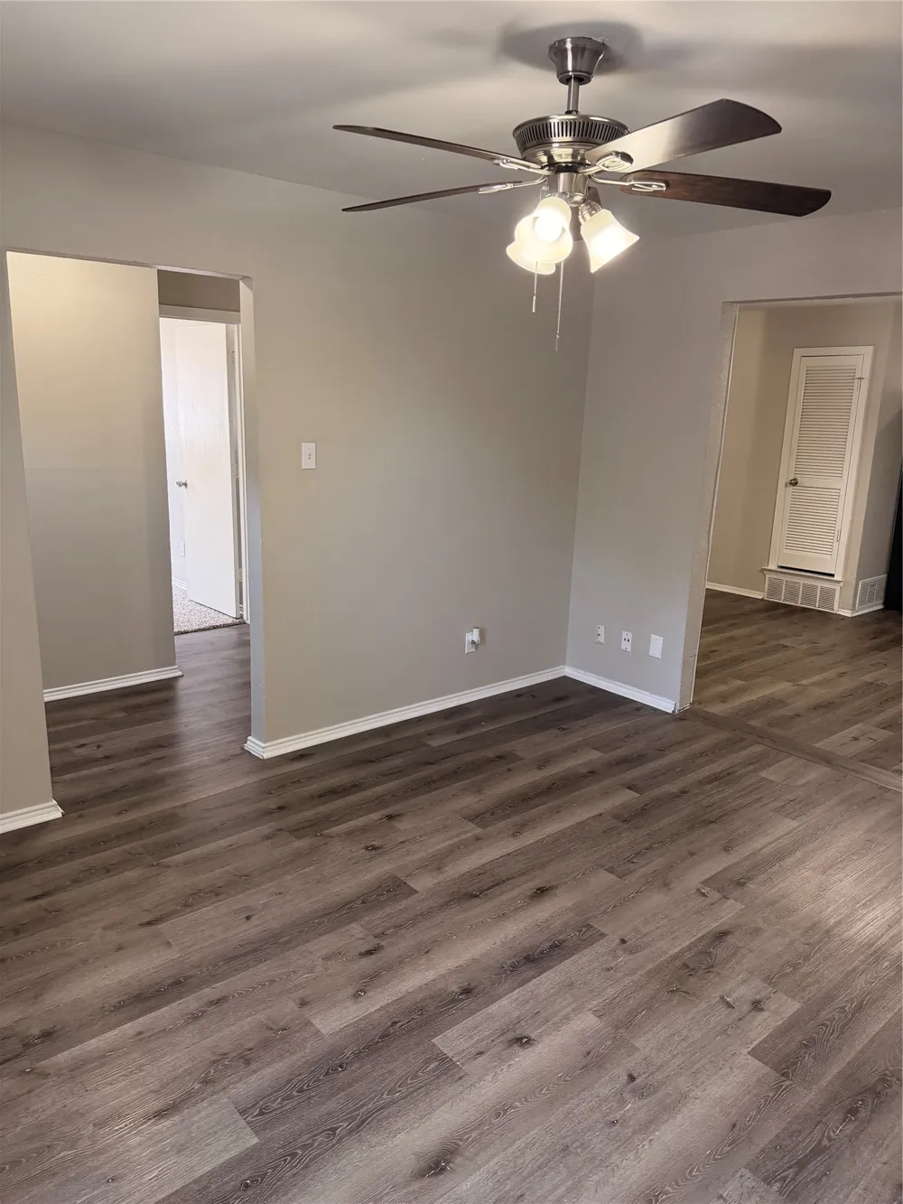2510 S Fielder Road Arlington, TX 76015