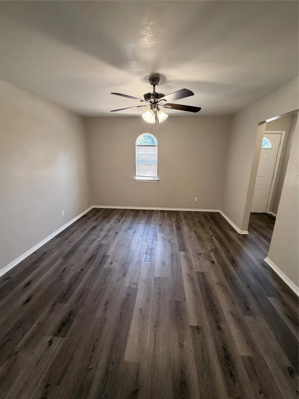 2510 S Fielder Road Arlington, TX 76015