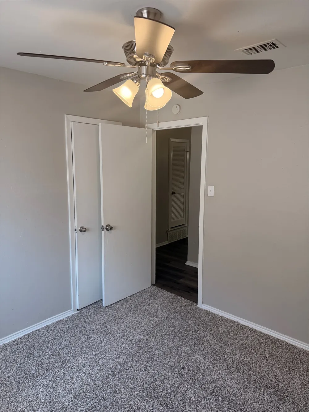 2510 S Fielder Road Arlington, TX 76015