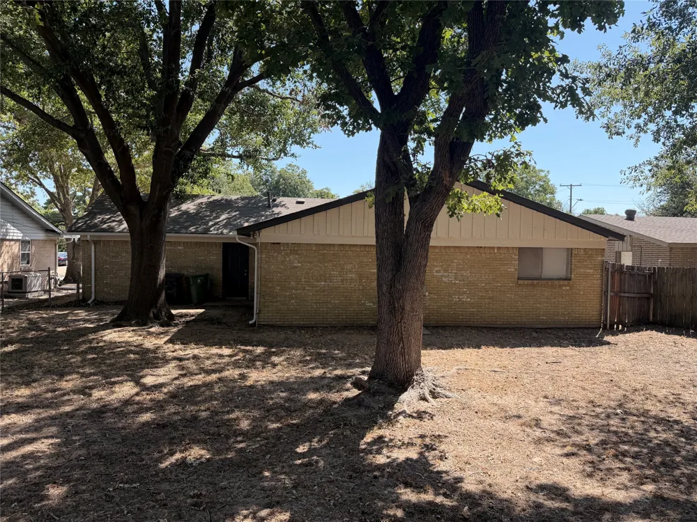 2510 S Fielder Road Arlington, TX 76015