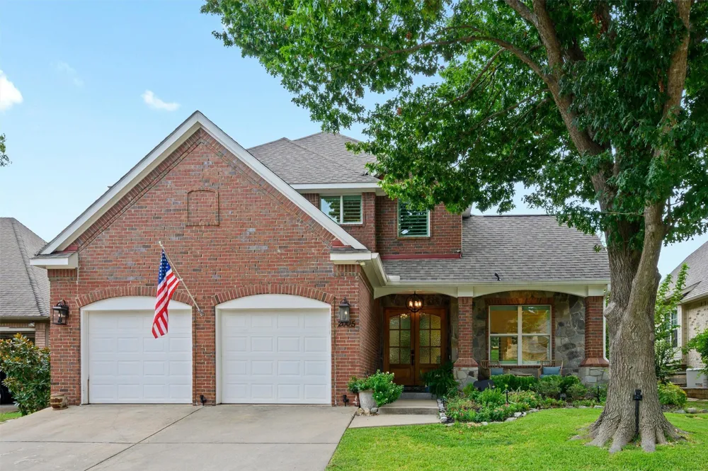 2005 Hillcrest Court McKinney, TX 75072