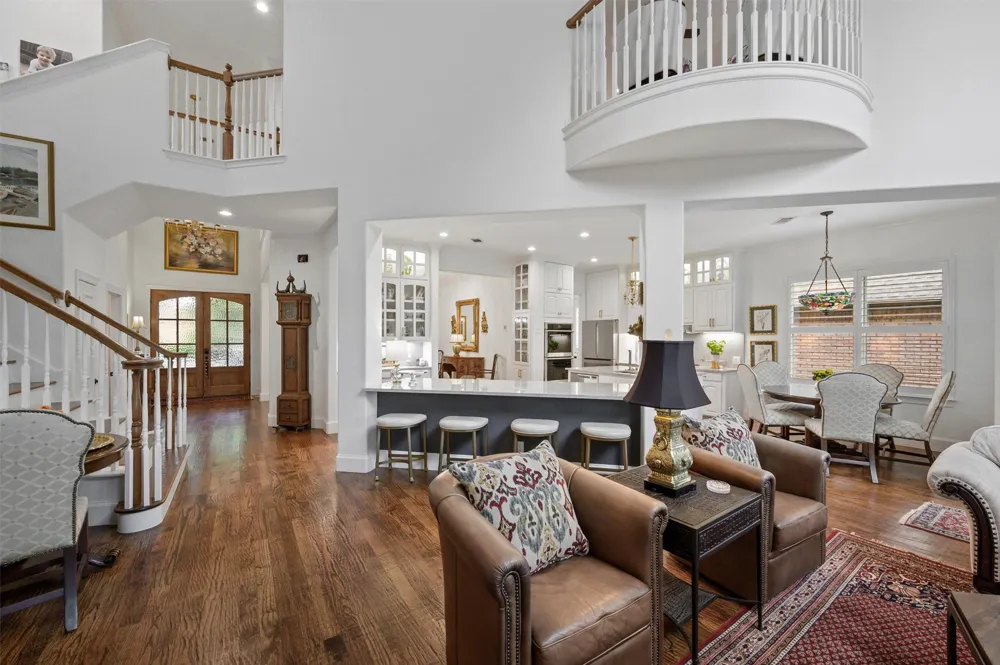 2005 Hillcrest Court McKinney, TX 75072