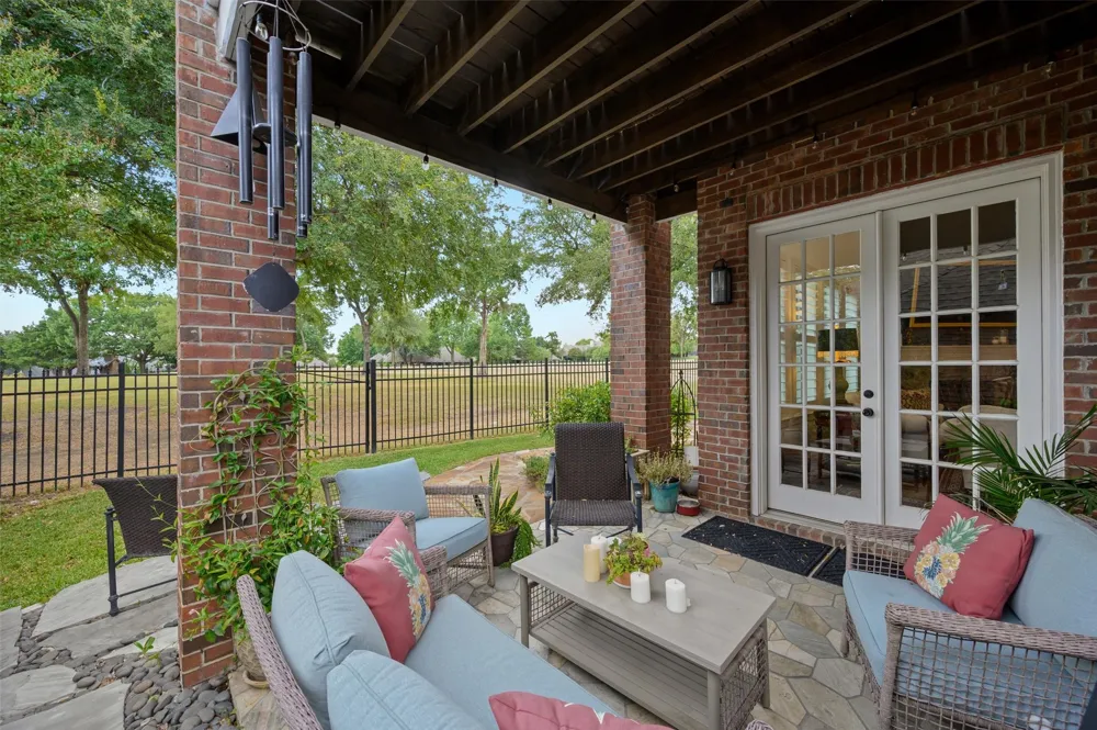 2005 Hillcrest Court McKinney, TX 75072